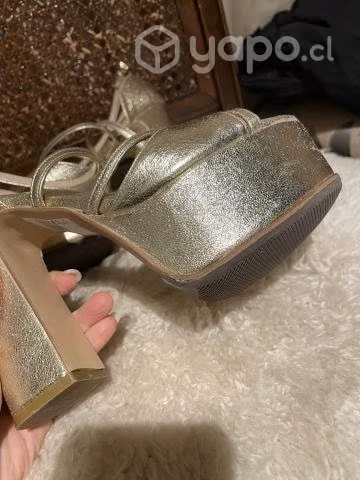 Zapatos de novia, marca bendita Dominga