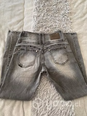 Jeans Ellus talla 38 elasticados