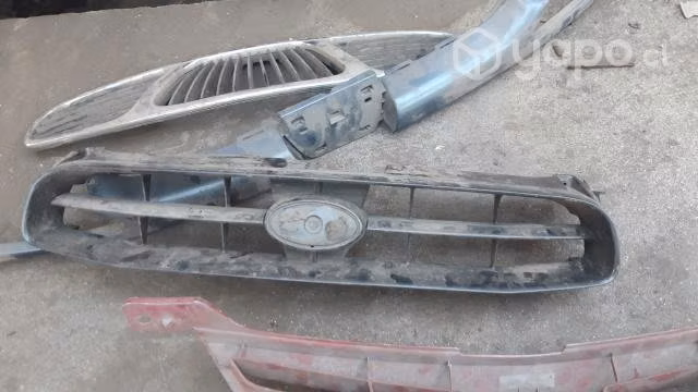 Mascara delantera original Subaru impreza 2005