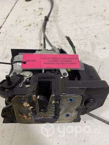 Chapa puerta trasera derecha (SNK213) Ssangyong Ky