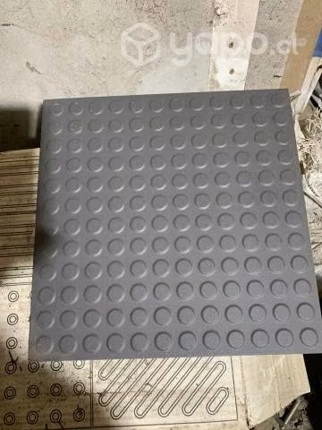 Porcelanato Ground Track Black Stop Mate 30x30 cm
