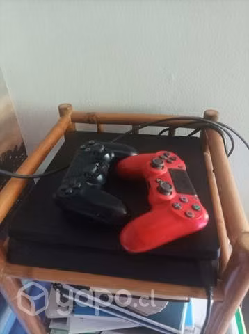 Ps4 + 2 controles inalámbricos + 7 juegos