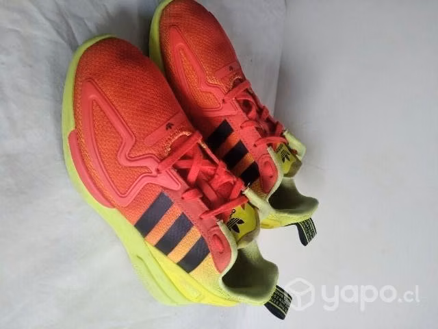 ADIDAS talla 36 - Imagen 2