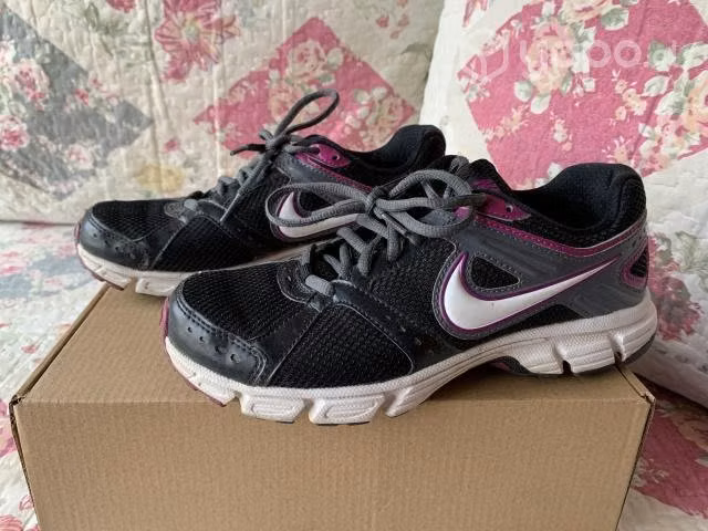 Zapatillas NIKE