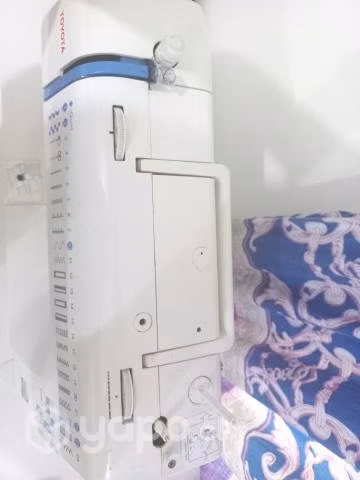 Máquina de coser Toyota