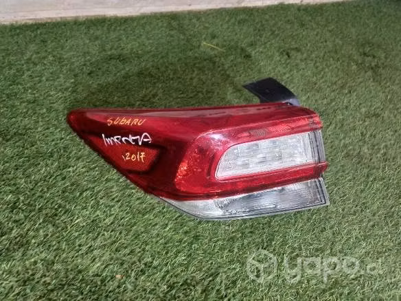 Foco izquierdo subaru impreza 2017