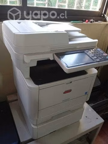 Impresora multifuncional fotocopiadora escaner oki