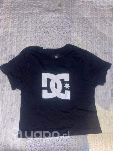 Polera DC talla L, es más M. Original