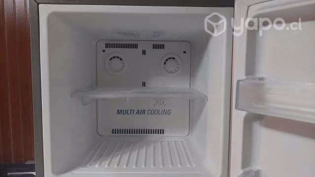 Refrigerador LG en perfectas condiciones.
