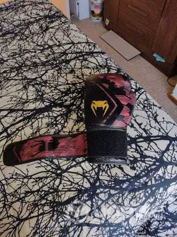 Guantes de boxeo nuevos precio conversable