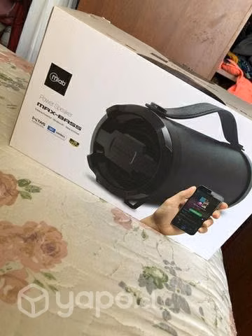 Parlante nuevo max bass