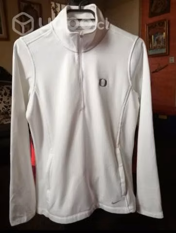 Poleron deportivo