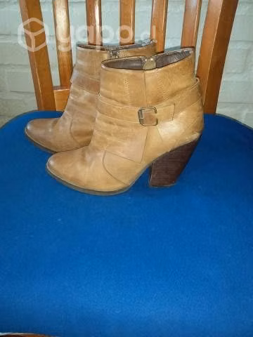 Zapatos 16 horas