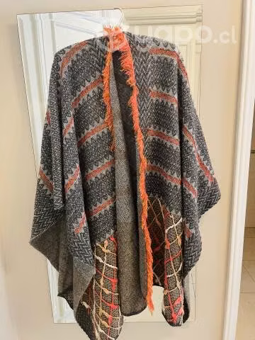 Umbrale tapado y poncho talla L, impecables