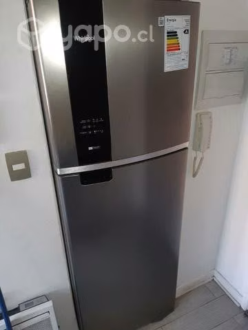 Refrigerador semi nuevo