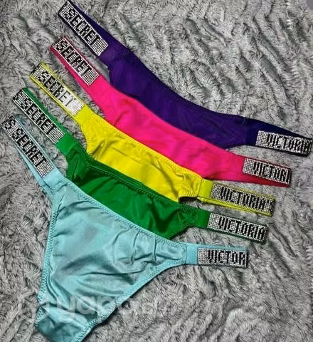 Hermosos colaless Victoria brillitos