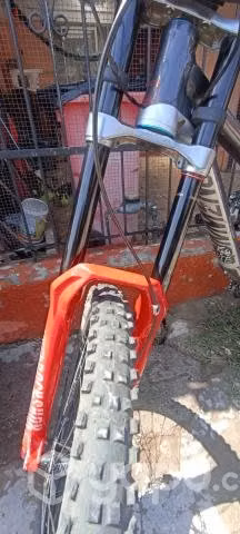 Commencal furious 2019 m