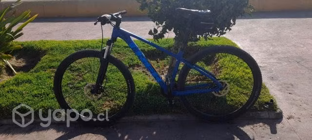 2 bicicletas 1 trek y 1 altitude