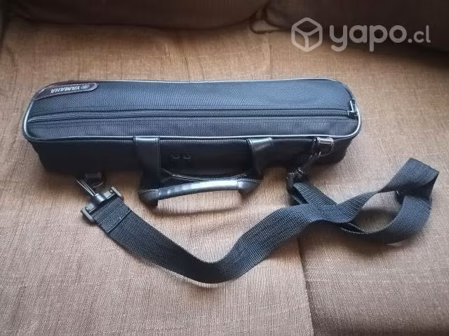Flauta traversa Yamaha YFL 212