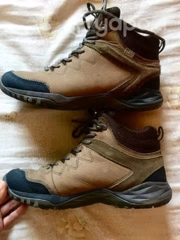 Zapatilla/botín Merrell pocas posturas
