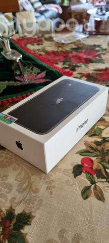 Iphone 11, 64GB, 86% BATERÍA, IMPECABLE - Imagen 4