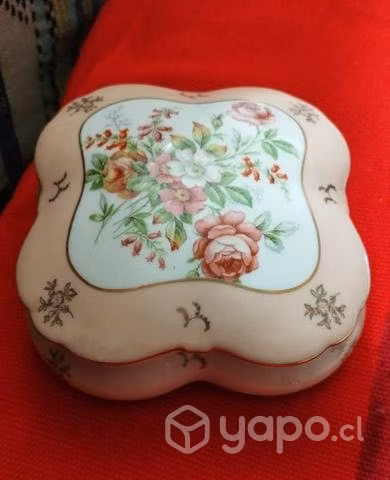 Porcelana Limoges gran joyero 17 x 17 cm