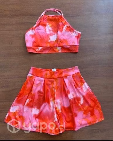 Crop y short Talla S - Imagen 2