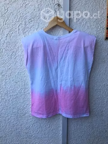 Polera con hombreras talla M/L - Imagen 2