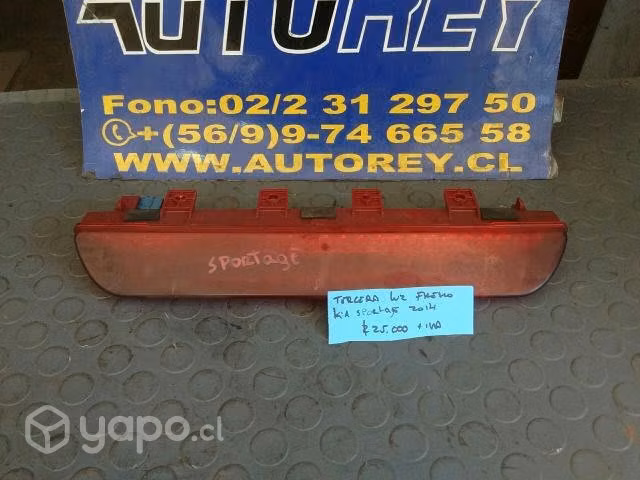 Tercera Luz Freno Kia Sportage 2015