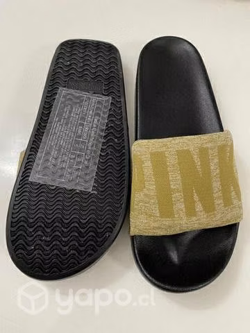 Sandalias pink