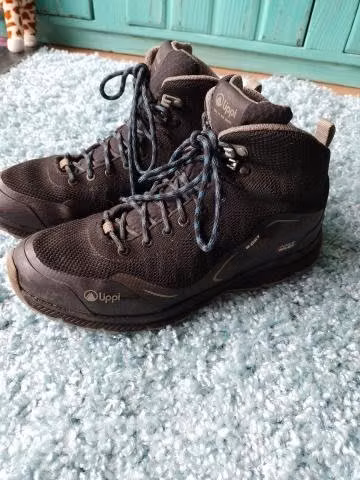 Vendo zapatillas B-Dry (impermeables) LIPPI