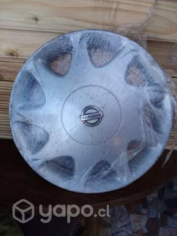 Tapa rueda Nissan v16