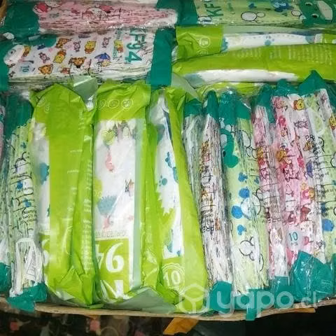 Lote 249 articulos mascarillas y otros