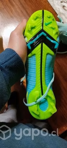 Zapatos de fútbol