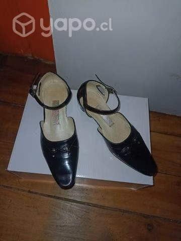 Zapato de cueca 37,36,23