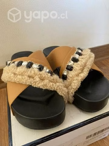 Sandalias Sarkany casi nuevas