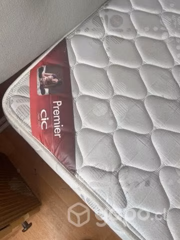 Cama 2 plazas más respaldo