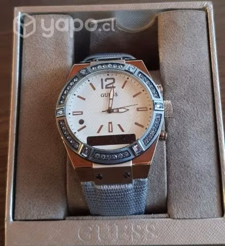 Reloj Guess Connect