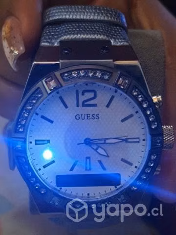 Reloj Guess Connect