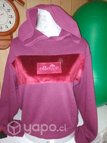 Poleron nuevo ellesse talla M