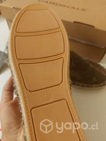 Zapatos marca Cardinale talla 41 - Imagen 5