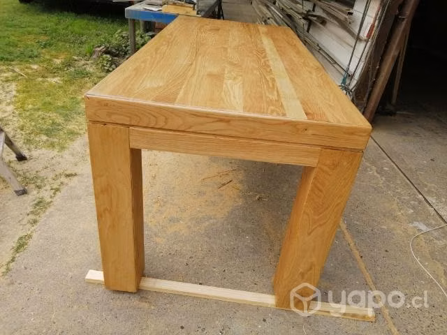 Mesa comedor roble americano