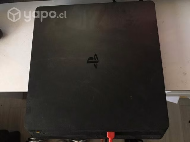 PS4 Slim usado