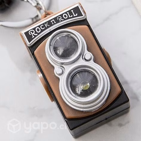 Llavero con forma de cámara fotográfica