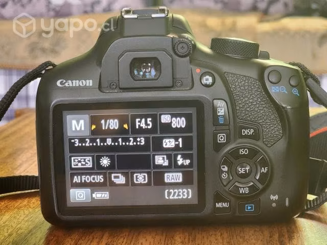 Camara canon t6 impecable + lente zoom