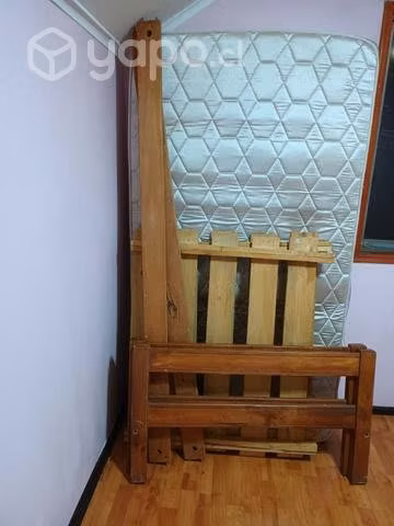 Cama de plaza 1/2 con colchón resorte