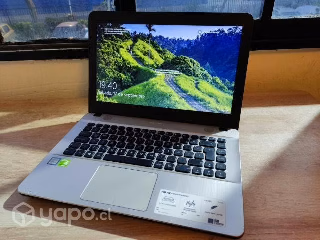 Notebook Asus 441U
