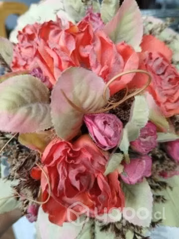 Flores más florero