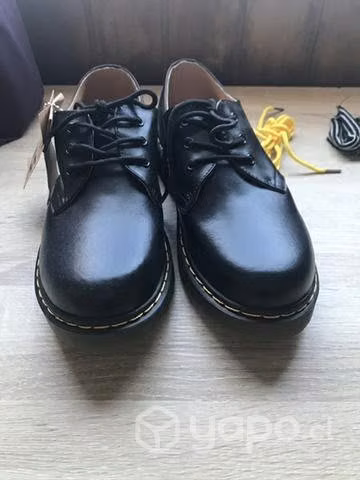 Zapatos tipo Dr Martens, suela 28 cm