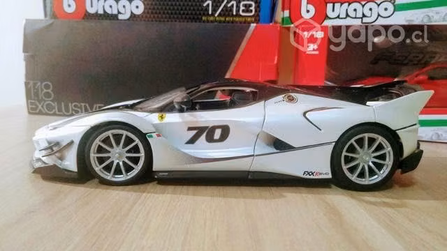 Auto escala 1:18 - Imagen 5